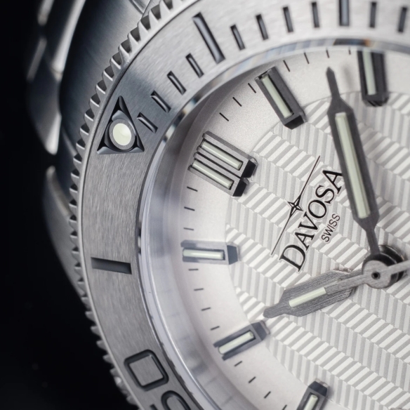 Argonautic Lumis BS Automatic watch 161.529.11 DAVOSA - 4